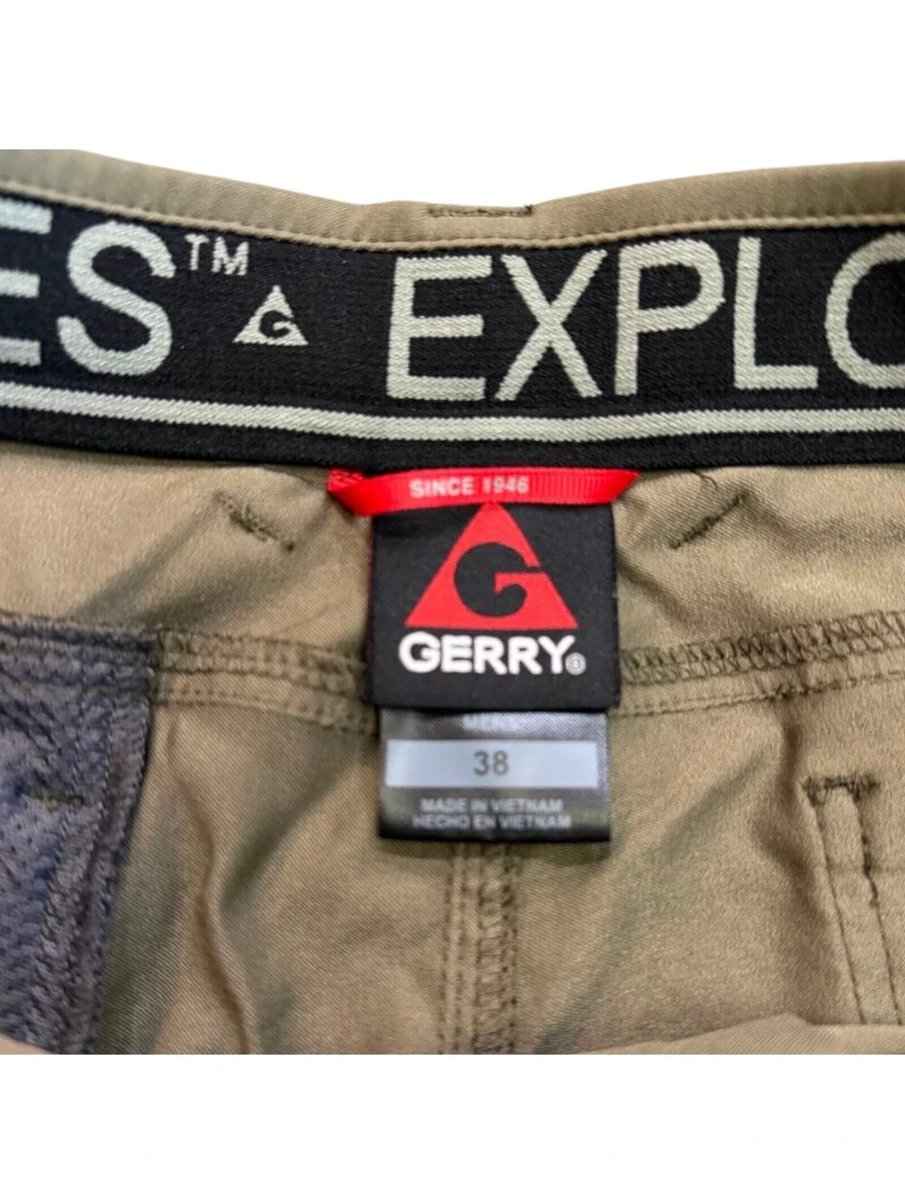 Gerry, 38, Men’s Outdoor Casual Short